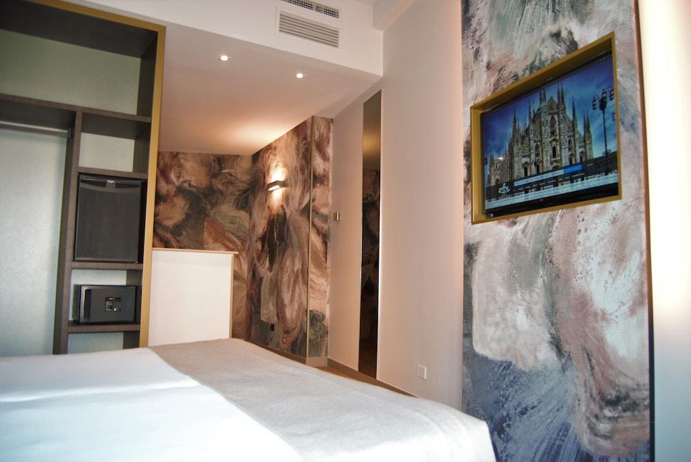 Mokinba Hotels King Milan Luaran gambar