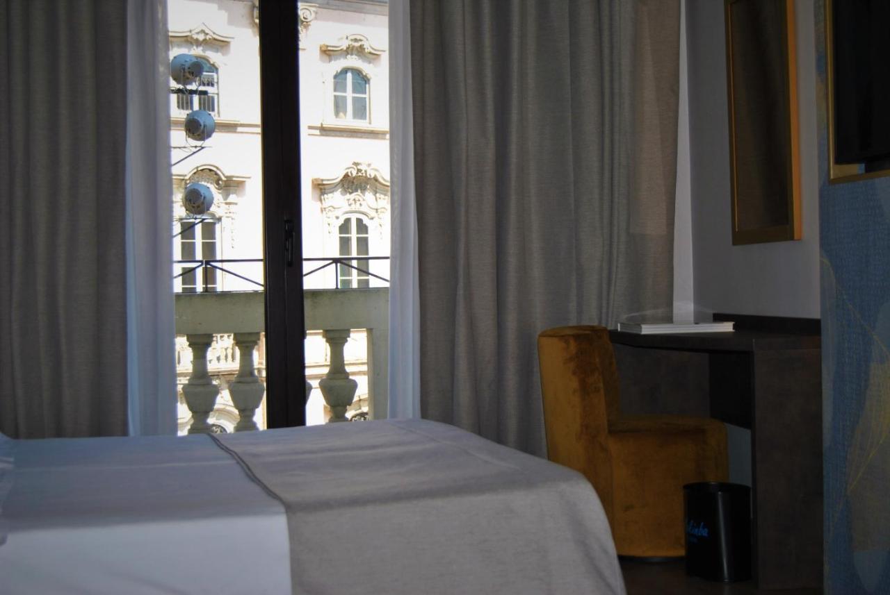 Mokinba Hotels King Milan Luaran gambar