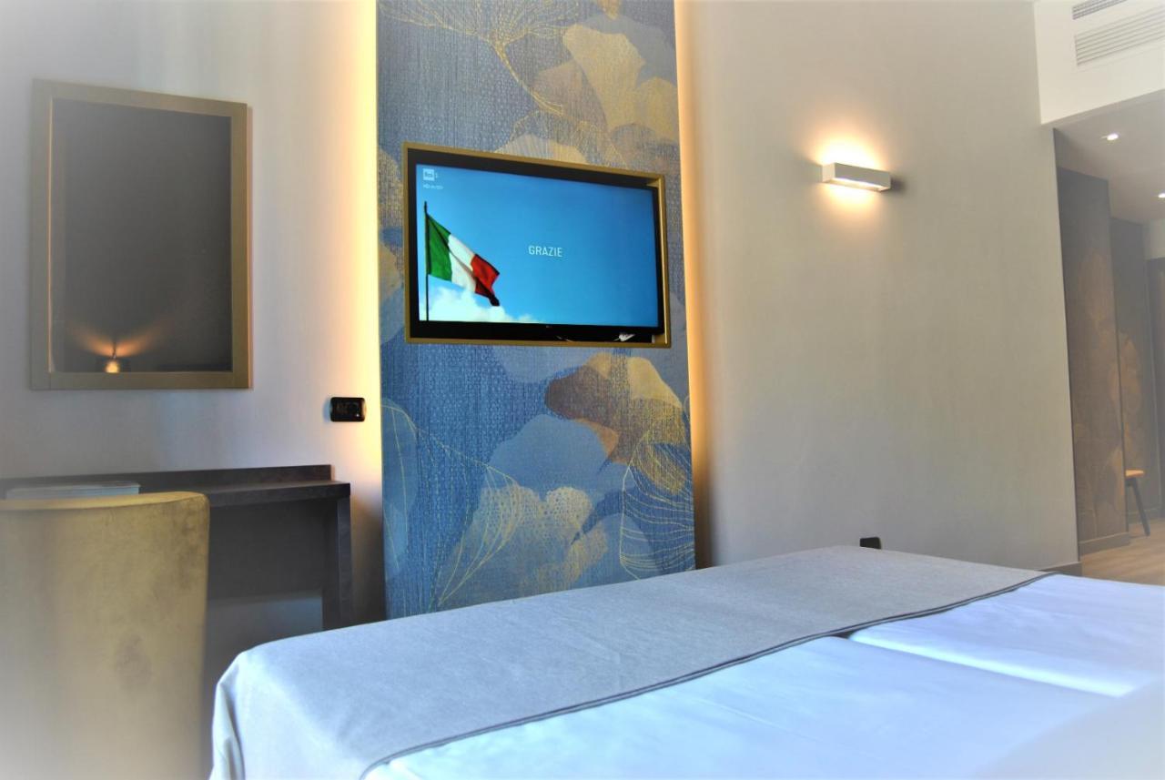 Mokinba Hotels King Milan Luaran gambar