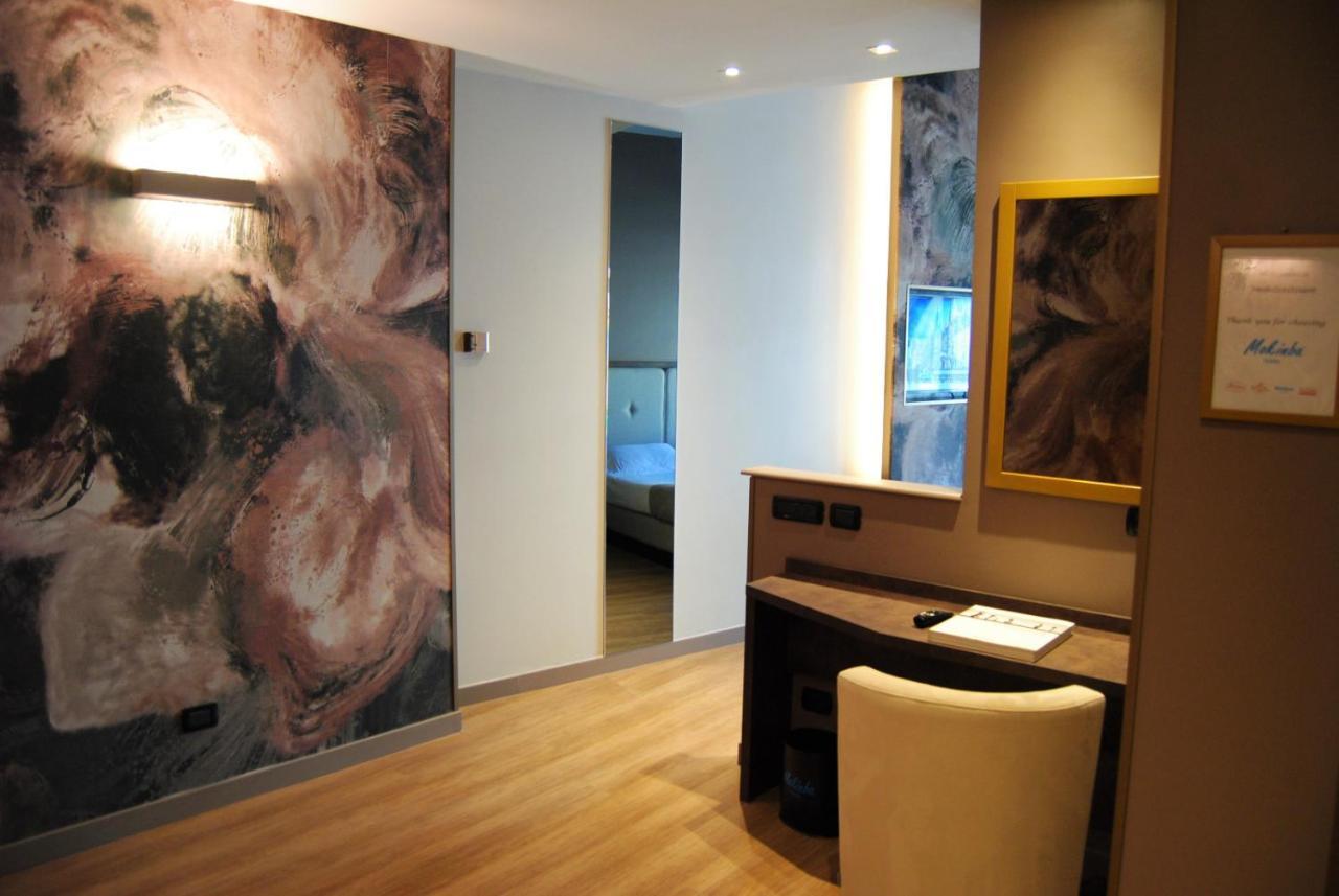 Mokinba Hotels King Milan Luaran gambar